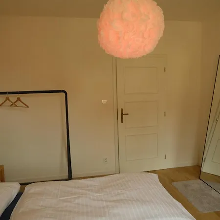 Stylish With Balcony Near The Centre Apartament *